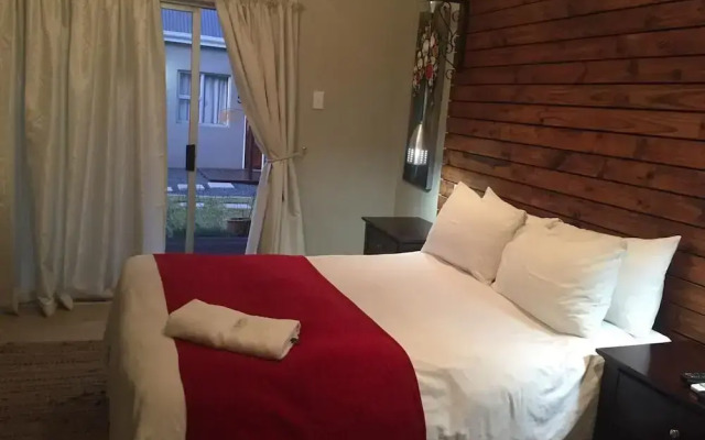 Tranquil House Bed and Breakfast