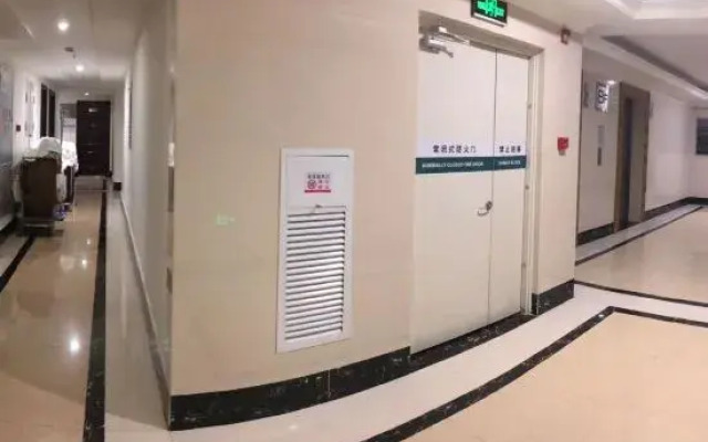 Yunlai Inn (Guangzhou Luogang Wanda Plaza Suyuan Metro Station)