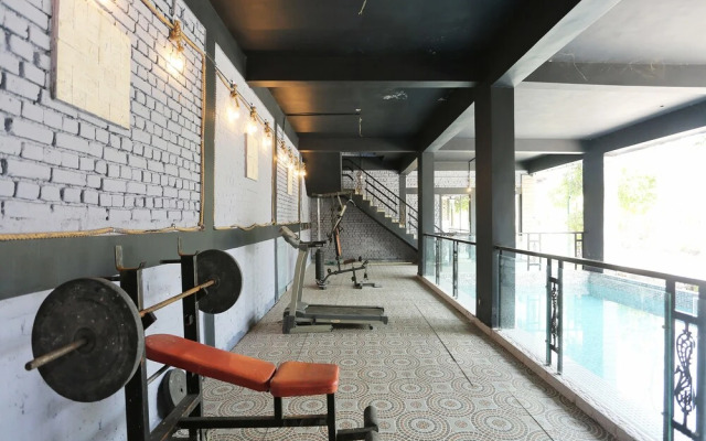 Capital O 24794 Aaryavan Resorts