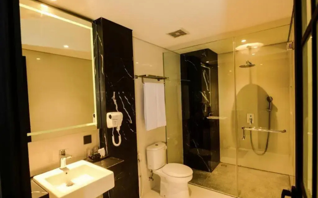 Nata Azana Hotel Solo