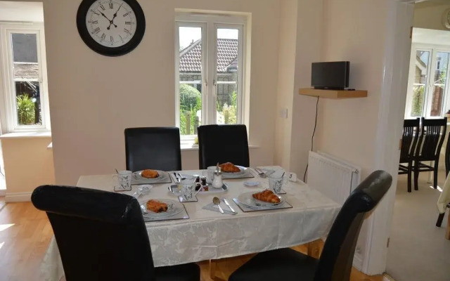 The Heights Bed  Breakfast