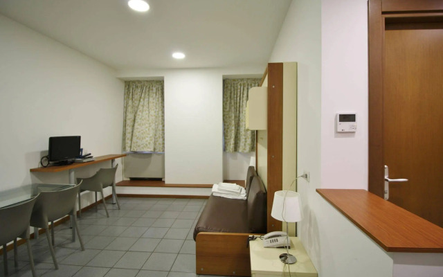 Aparthotel Colombo Roma