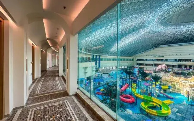 Ocean spa hotel