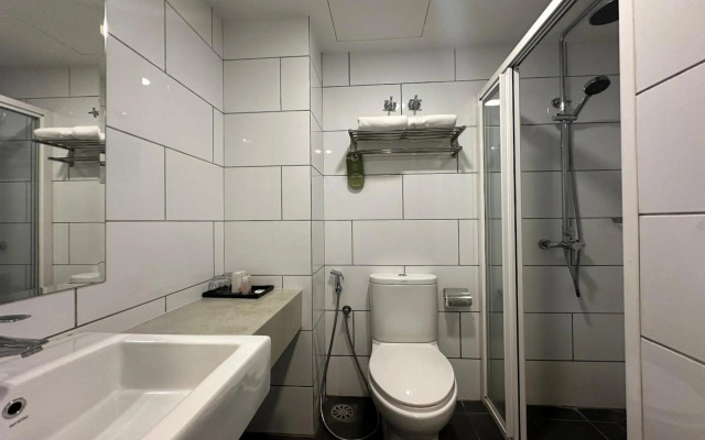OYO Townhouse, Selayang formerly RHR Hotel