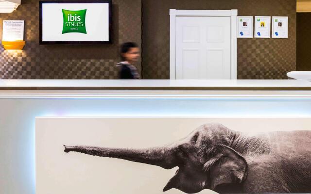 Garner Reading City Centre by IHG