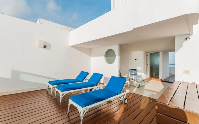 Brisas Beachfront Penthouses