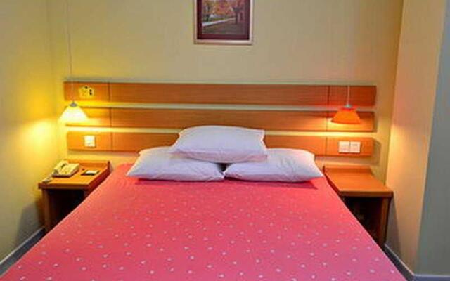 Home Inn Wenyuan Road - Xiamen