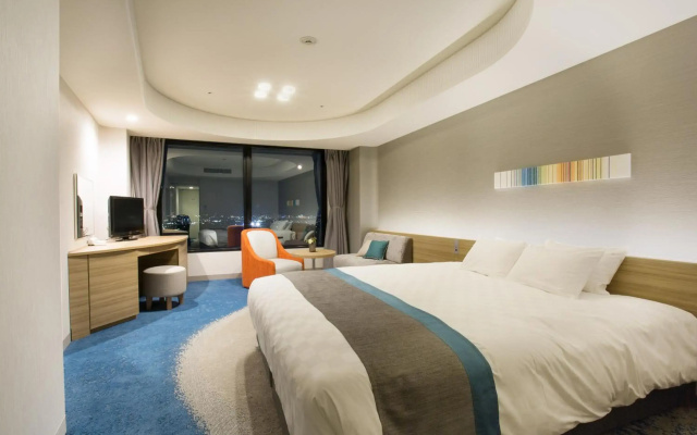 Lake Biwa Otsu Prince Hotel