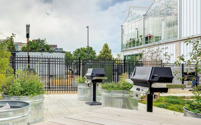 Charming Studio Heart of RiNo District