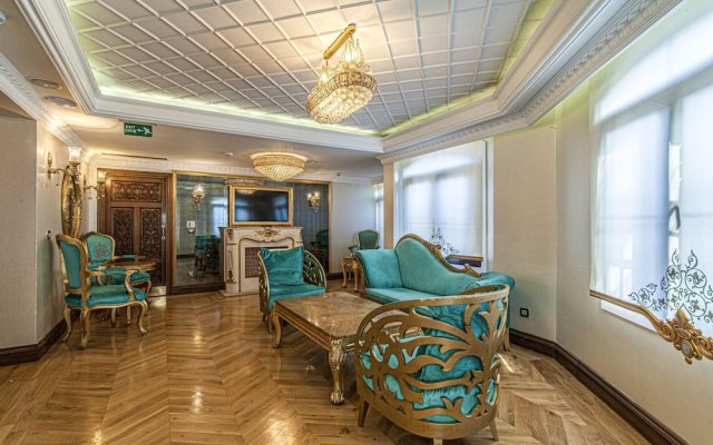 Splendid Studio in Historic Mansion in Beylerbeyi