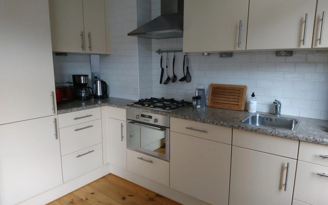 Hiltje - Nice to stay