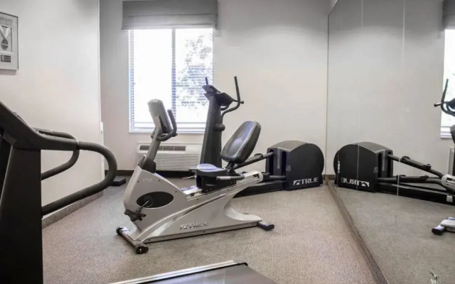 Sleep Inn & Suites Smithfield