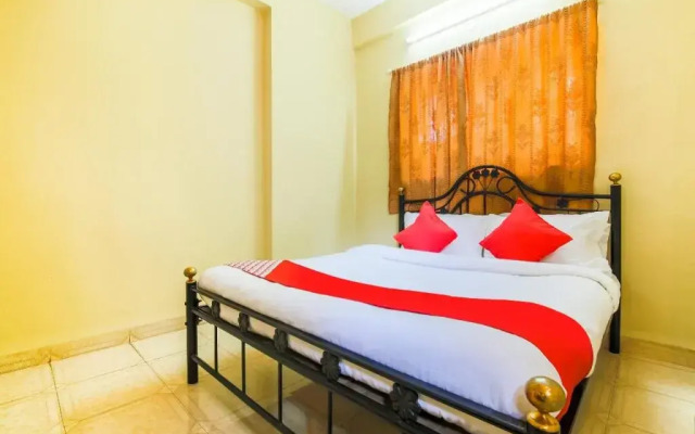 Crystal Holiday Homes by OYO Rooms