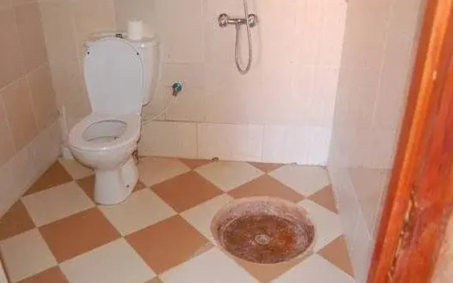 Mandar Saghrou Tazakht Hotel