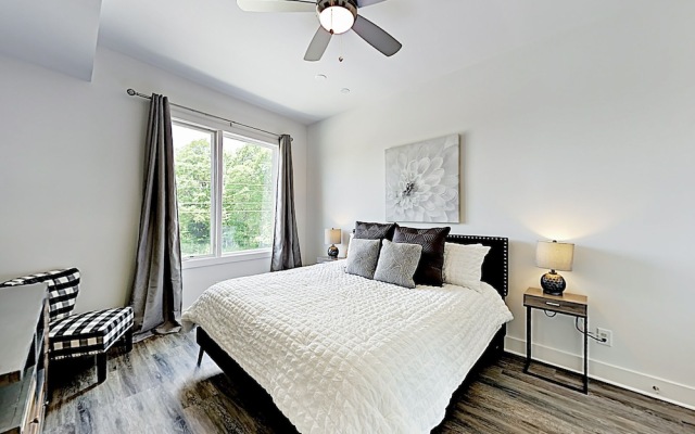 2519 Nashville (1655-164367) - 1 Br Apts