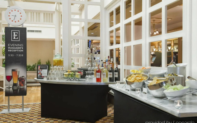 Embassy Suites by Hilton Atlanta Airport