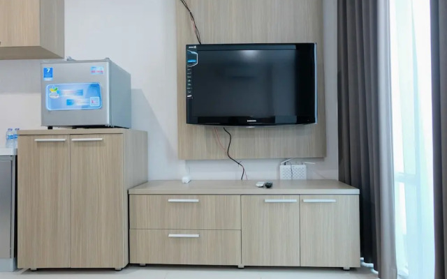 Pool View Brooklyn Studio Apartment near IKEA