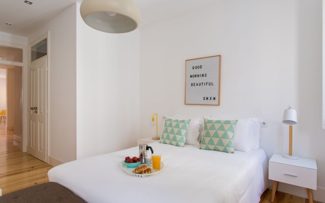 ALTIDO New&Trendy 2-bed flat w/seaview in Lapa