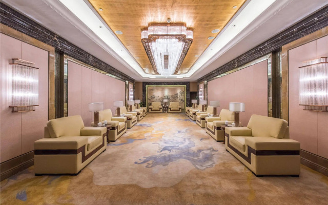 Qianjiang Junting Hotel, Haining