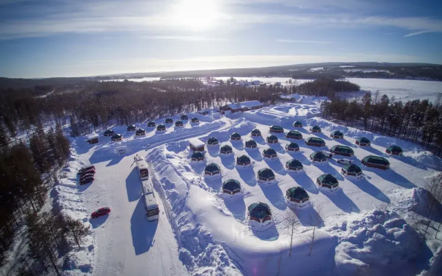 Arctic SnowHotel & Glass Igloos