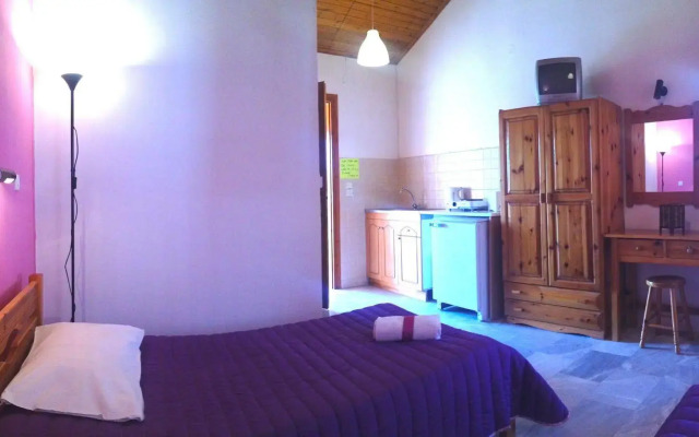 Alexandra Apartment