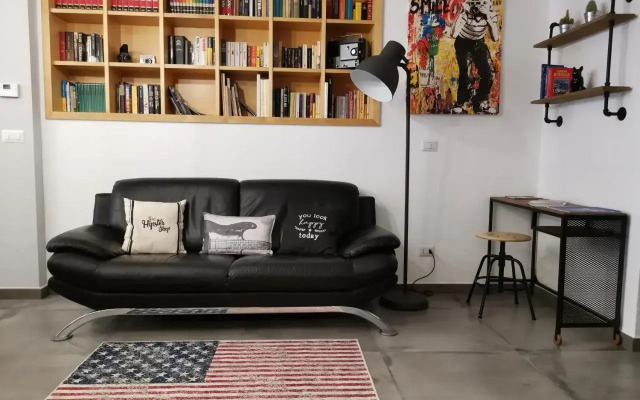 The black dog house