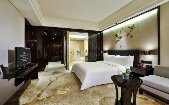 Crowne Plaza Chengdu Panda Garden by IHG - Near Panda Base