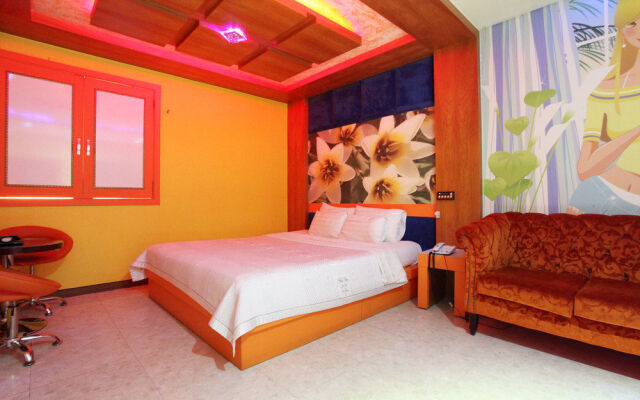 Chocolate Hotel