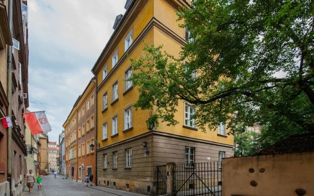 Apartment Warsaw Piwna By Renters
