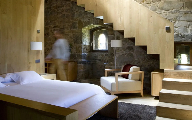 Torre De Villademoros