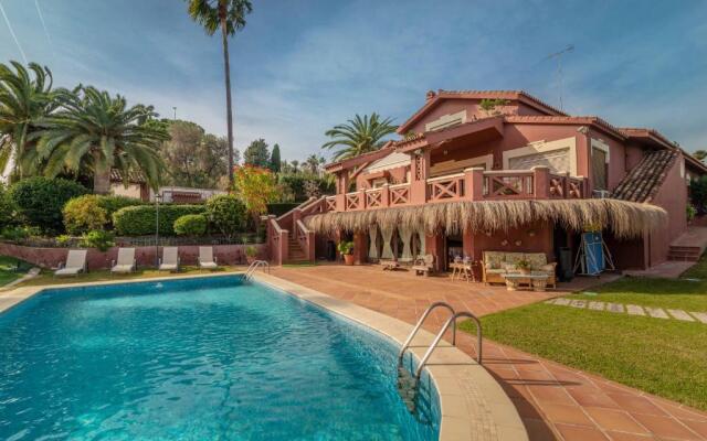 Villa Olivar - 5 BDR Dream Pool/Jacuzzi/Golf/BBQ