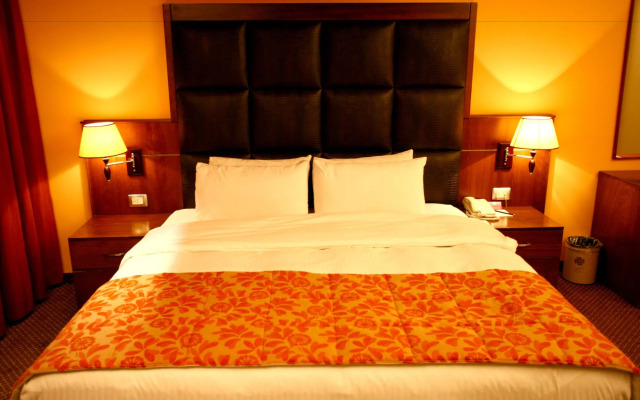 Markazia Suites