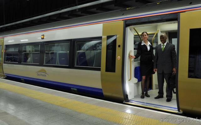 Holiday Inn Johannesburg - Rosebank by IHG