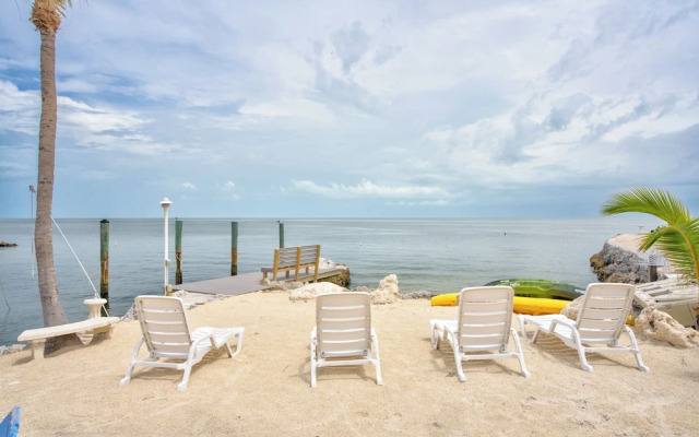 Aqua Lodges at 47th Street Gulfside