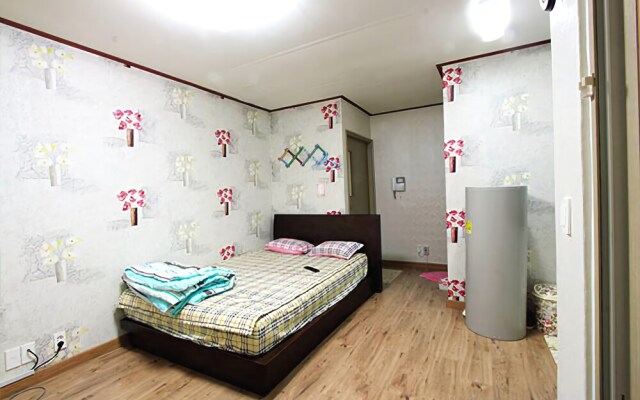 Yeongdeok Songa Pension