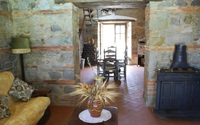 Podere Isabella Villa Sleeping 6 2 With Swimming Pool-podere Isabella