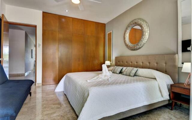 Upscale 2 Bdrm Pool View in 5 Star Bahia Principe!!