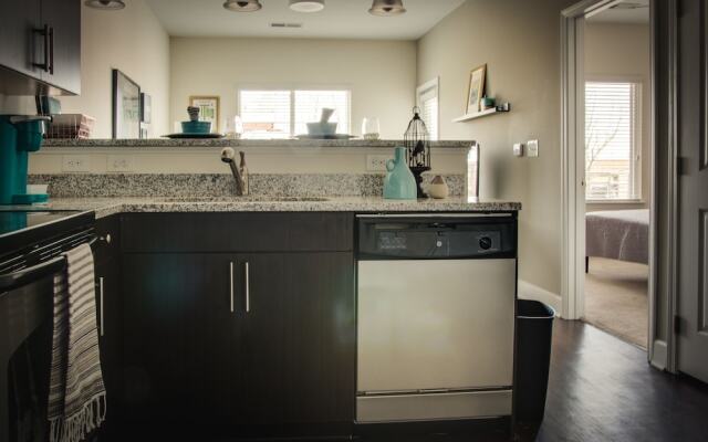 FRONTDESK The Edison Apts Plaza Midwood Charlotte