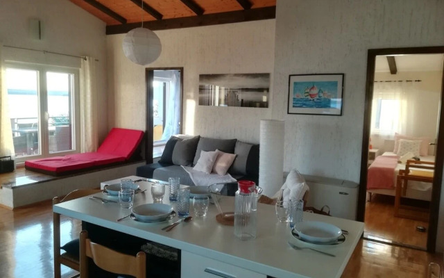 Vlatkica - 10 m From Beach - A2 Lea