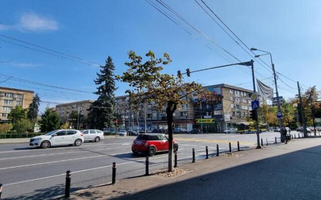 Ultracentral Residence