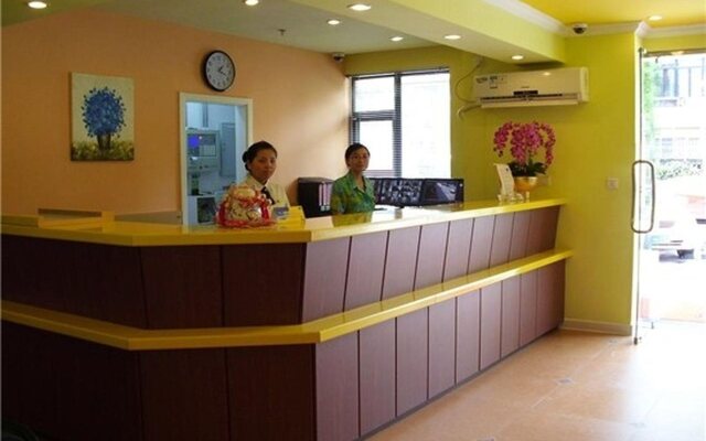 Home Inn Shanghai Minsheng Road Kejiguan