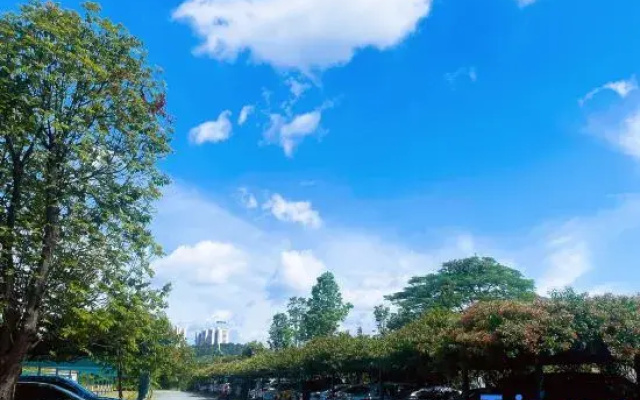 Jinkai Shengyucheng Hotel Sihui
