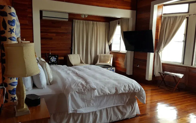 The North Park Hotel