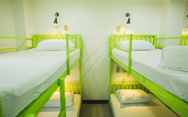 The 9th House - Hostel