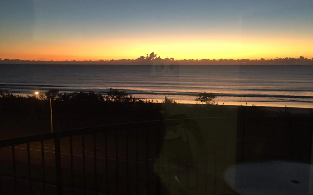 Ocean Boulevard