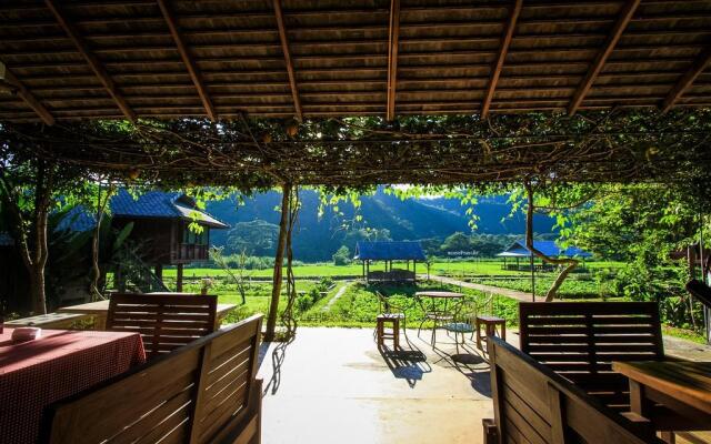 Lhongkhao Samoeng By Chi Villa