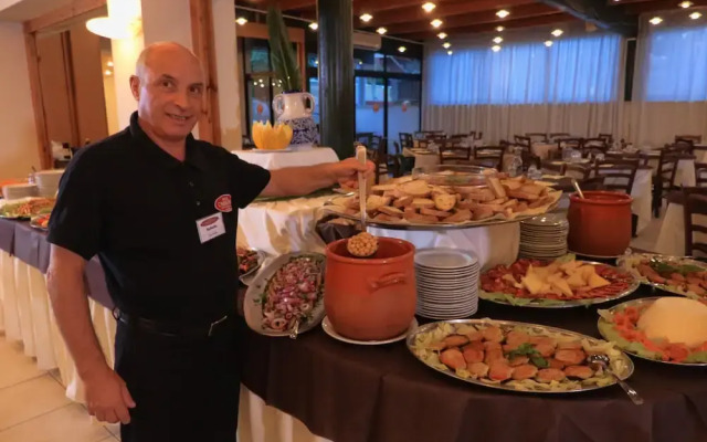 Hotel Casarossa Beach & Sporting