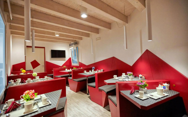 Hospitality Hotel