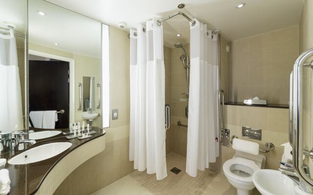 DoubleTree by Hilton London Heathrow Airport