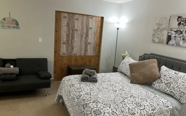 Amazing & cozy Duplex near Zoo Miami